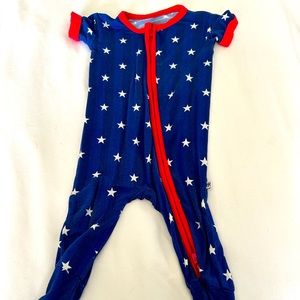 Bums and Roses short sleeve zippered bamboo romper 6-9m